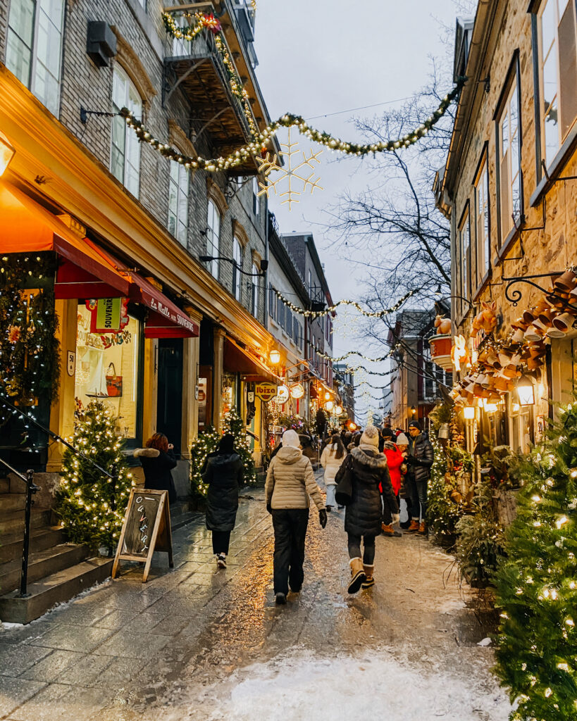 Christmas in Quebec - Quartier Petit Champlain District