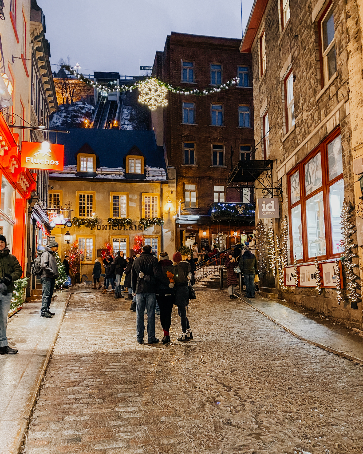 SIBE LIFE | Christmas in Quebec - Quartier Petit Champlain District