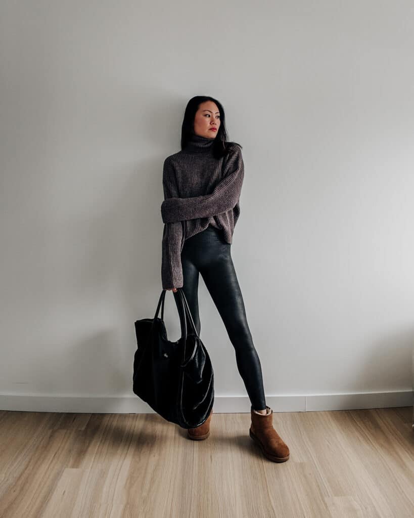 Elaine Le wears Spanx fleece lined faux leather leggings, H&M turtleneck sweater, Uggs Boots, Alo Yoga Faux Fur Tote. Fall outfit. Winter outfit.