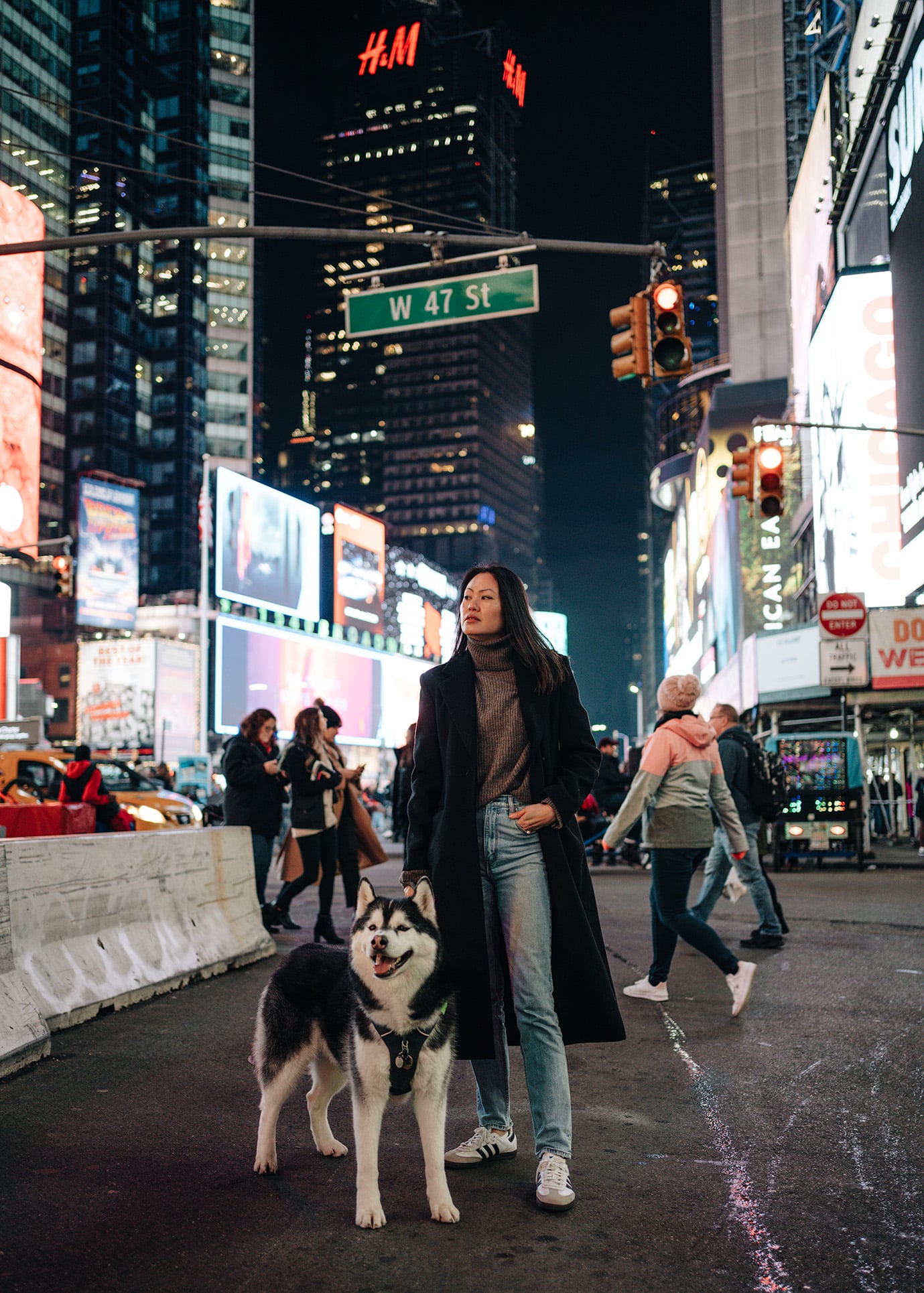 Elaine Le and Gatsby. NYC & Luxury Dog Friendly Travel Blogger and Content Creator